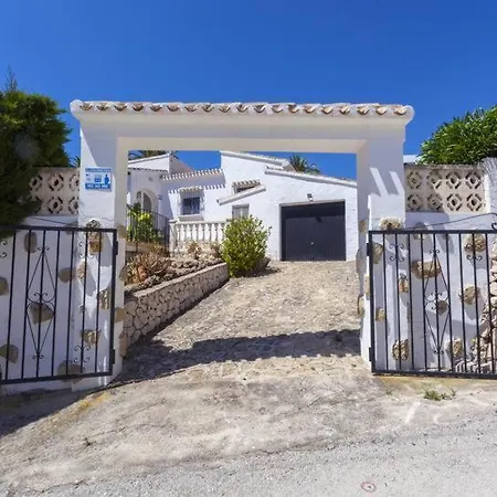 Tripoli Villa *