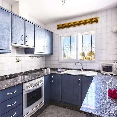 Villa Tripoli *