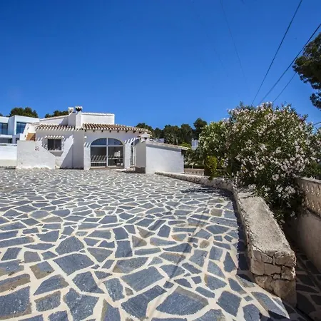 Tripoli Villa *